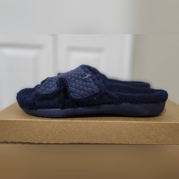 BNWT Spenco US 8.5 Sherpa Jamie Slippers Orthoic Grade Arch Support Comfort - Picture 15 of 16